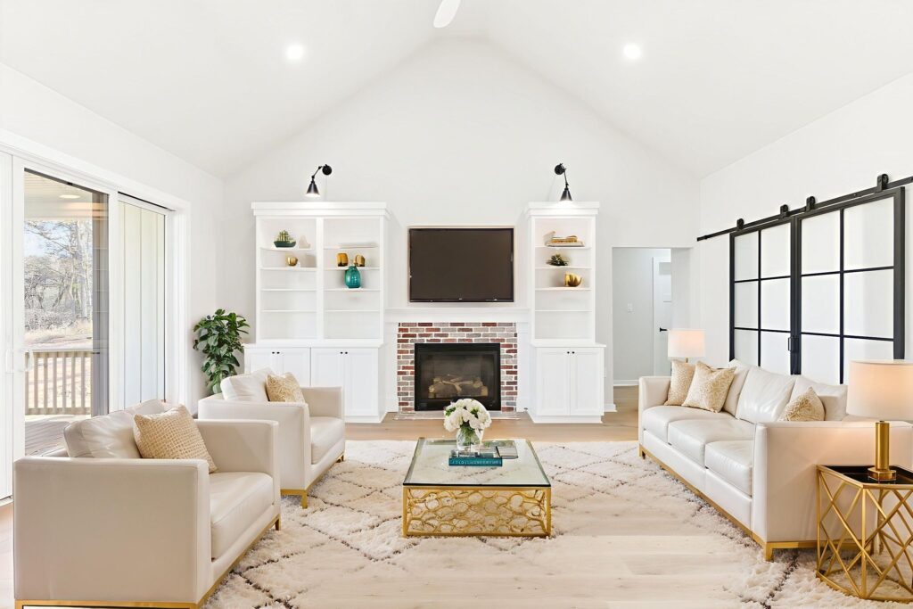 22-web-or-mls-Waterside_021 virtually staged