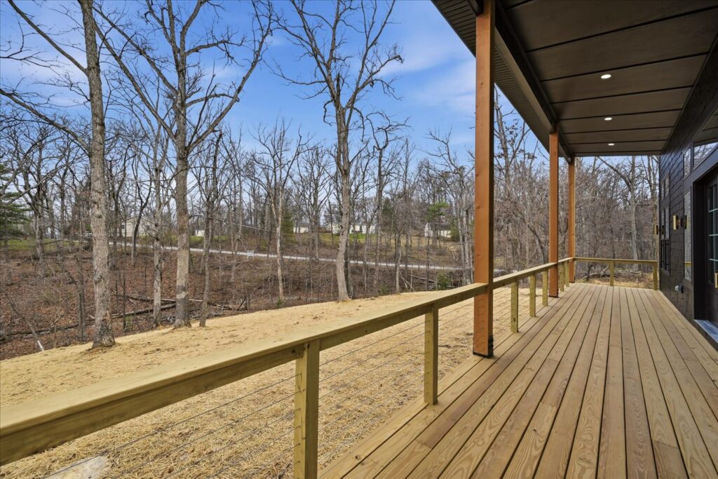 04-Front Porch View