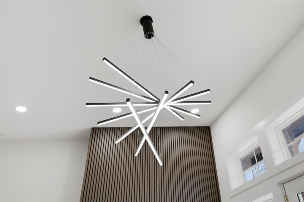 17-Light Fixture